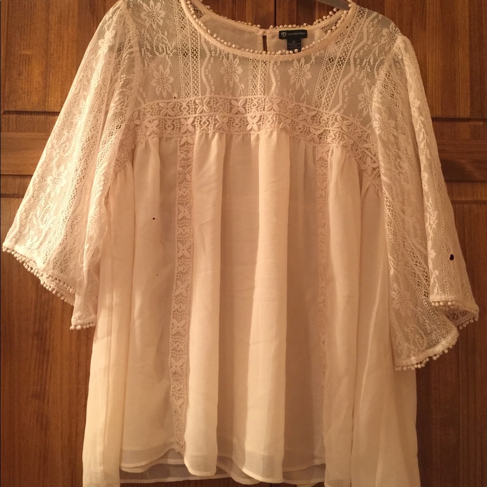 Detailed Flowy Cream Top
